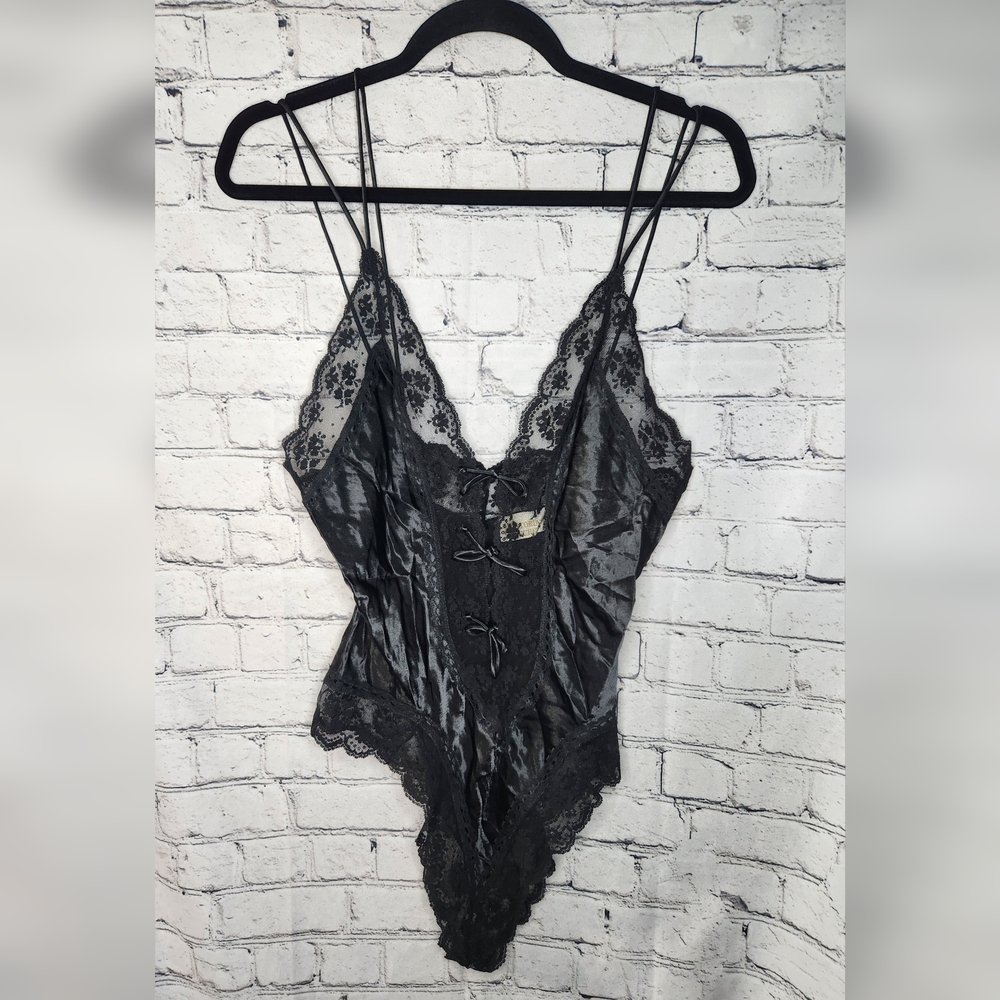 Victoria's Secret Black Lace Satin Teddy Bodysuit